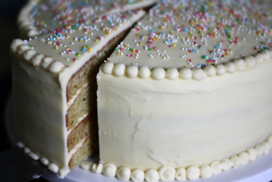 how to frost a layer cake