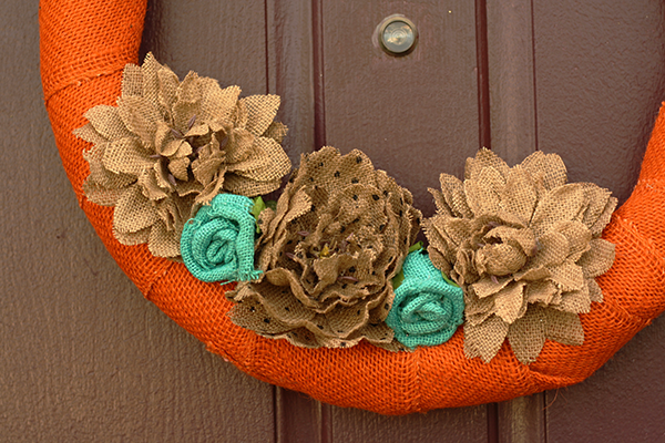 Make this simple burlap wreath in under twenty minutes and with just a handful of supplies.