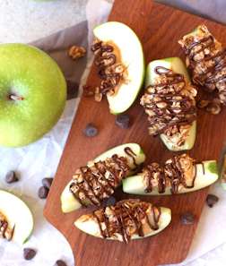 Chocolate Peanut Butter Apple Bites with Toasted Maple Pecan Granola