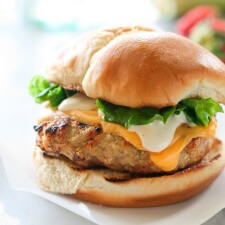 cheddar-ranch-chicken-burger