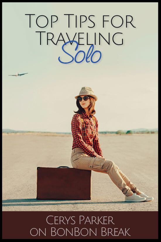 Travelling solo - top tips for the airport from a seasoned traveller to make your first solo trip go smoothly